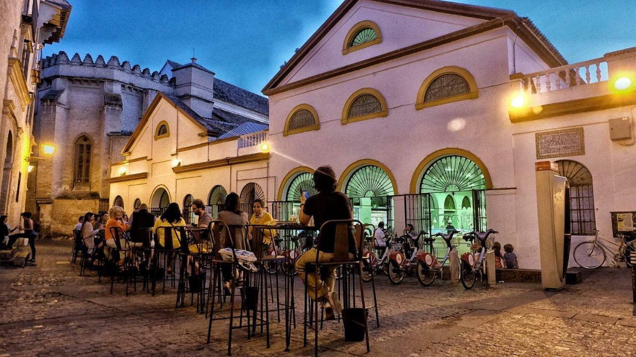 Pasaje De Amores Der - Descanso En Casa Y Vida Cultural Y Monumentos 4 Px Seville Ngoại thất bức ảnh